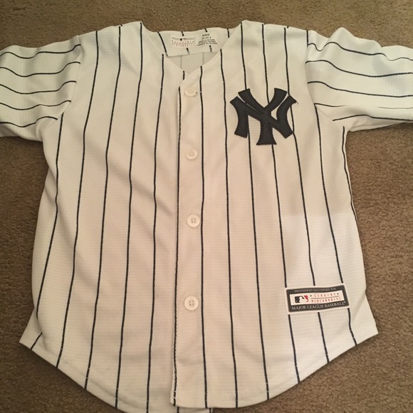 3t yankees jersey